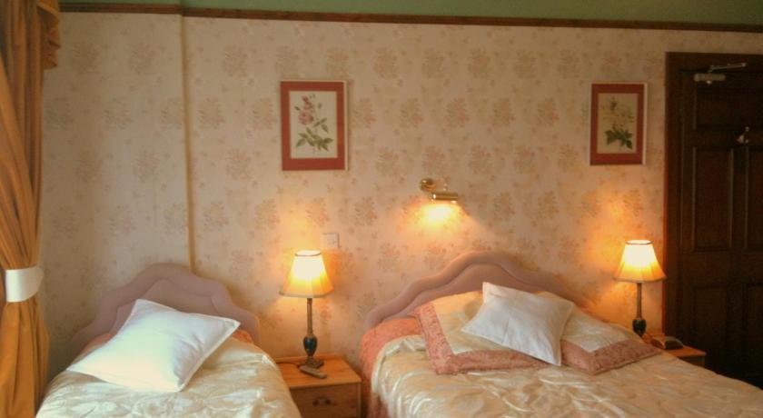 إدنبرة Almond House B&B الغرفة الصورة
